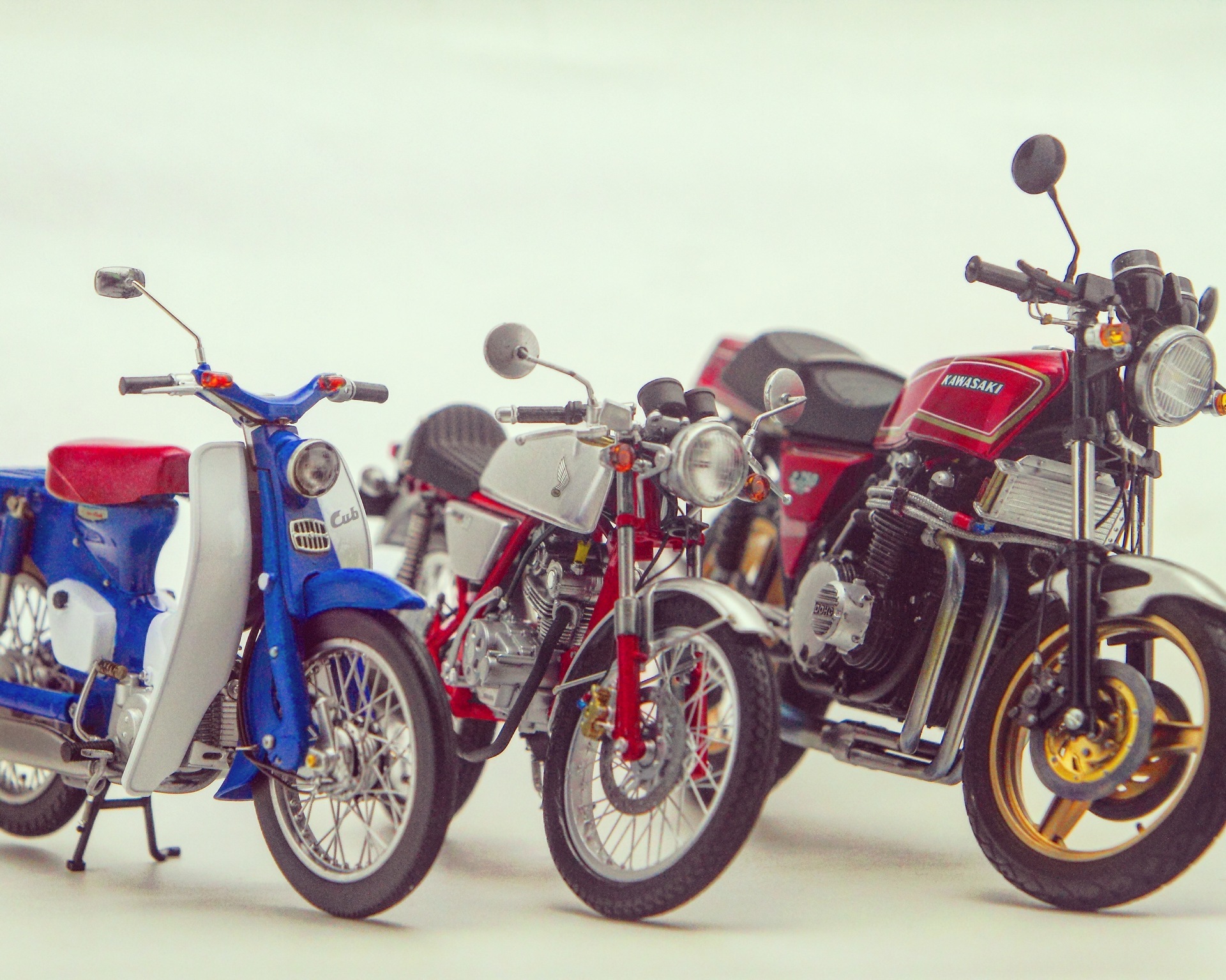カワサキZ750FX: Toshiのプラモデル制作日記